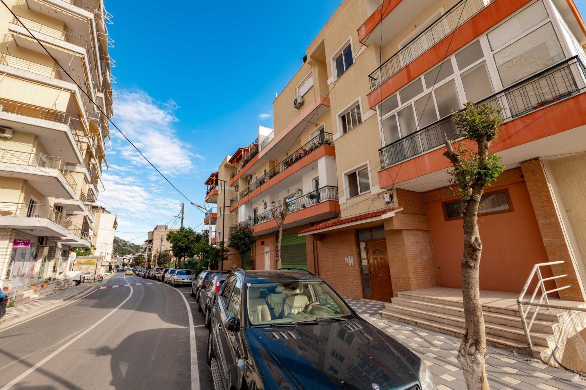 Harmony Apartment Sarandë Exteriör bild
